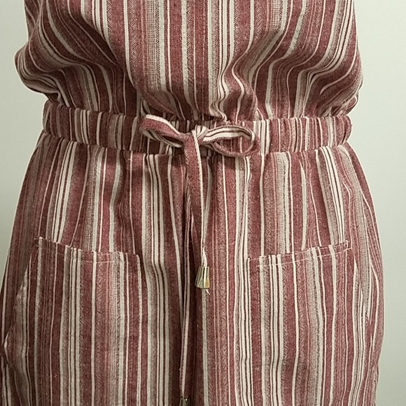 Red striped dress - Picture 2 of 5